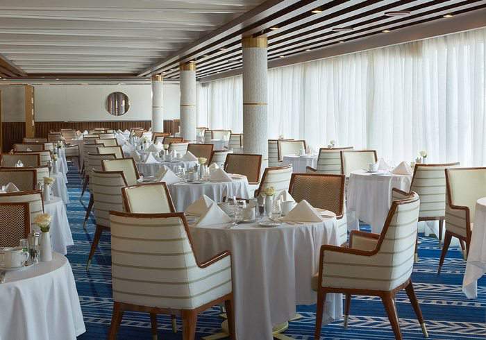 Regent Seven Seas Cruises - Seven Seas Explorer - La Veranda.jpg